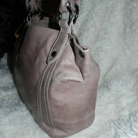 🆕 Frye Melissa Shoulder Bag Leather in Mushroom w/dust bag🆕⌚📦🏃💨🚚 - Picture 5 of 15